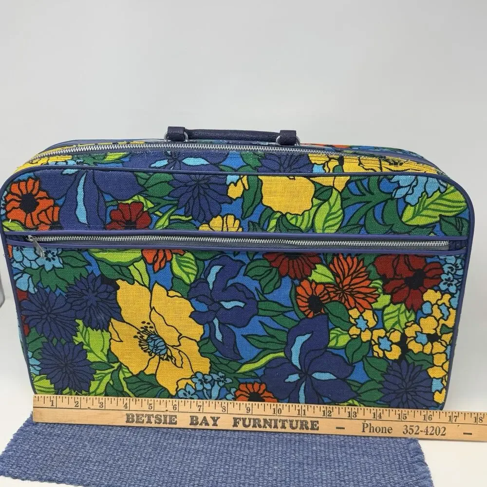 Vintage 70s Retro Suitcase Floral Flowers Flower Power Blue W/ Lock Bantam